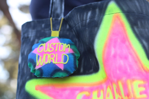 CUSTOM WORLD Keychain